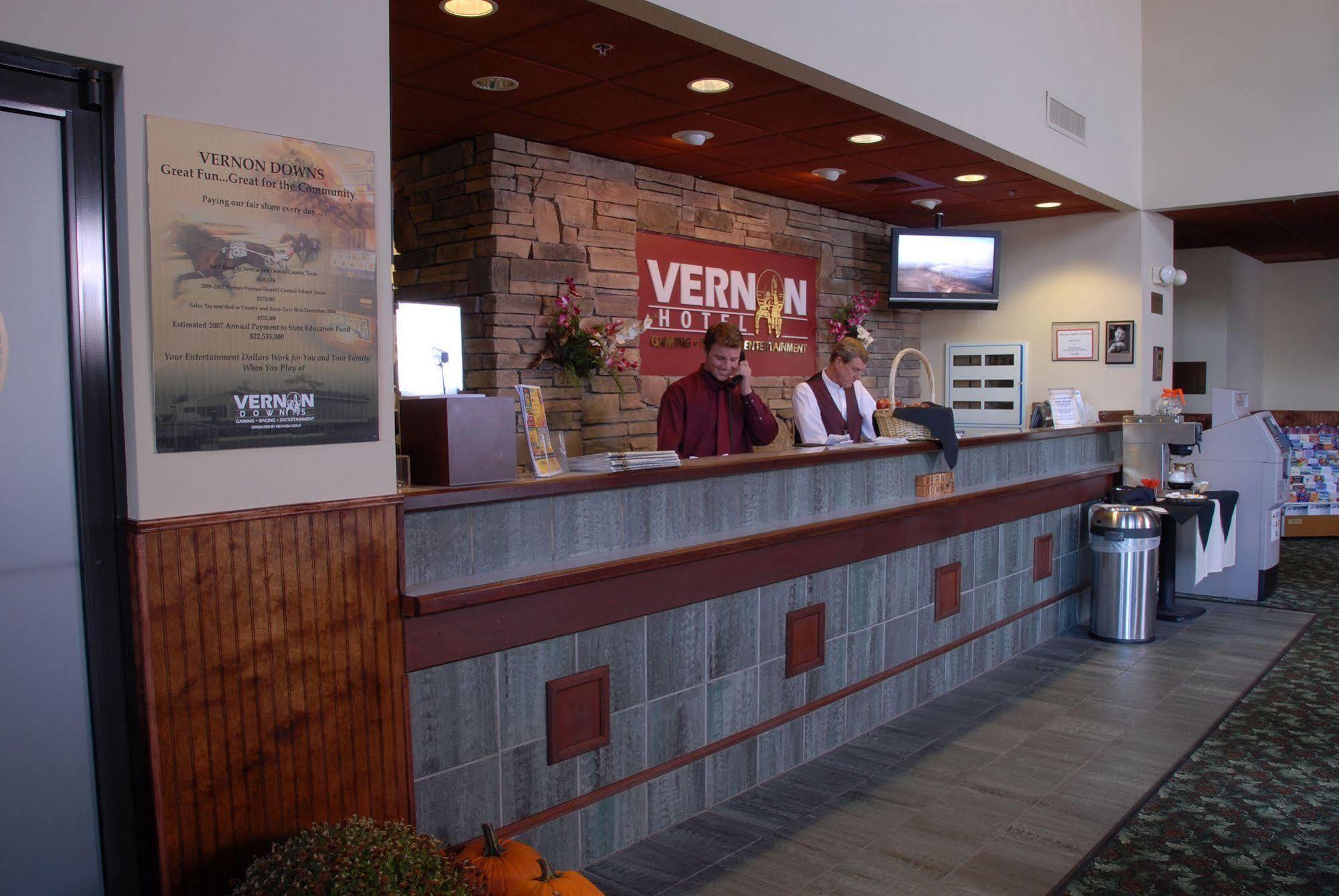 Vernon Downs Casino And Hotel Interiør billede